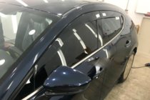 Mazda 3 2019– Ofuky oken HB (4 ks, HIC) fotografie 4