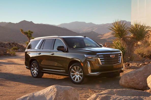 Recenze nové generace SUV Cadillac Escalade