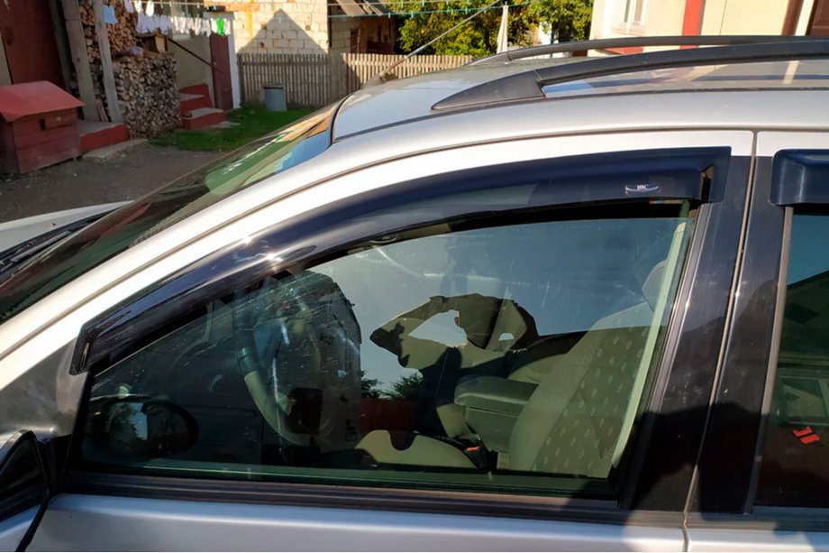 Ford Focus I 1998–2005 Okenní deflektory SW (4 ks, HIC) Image