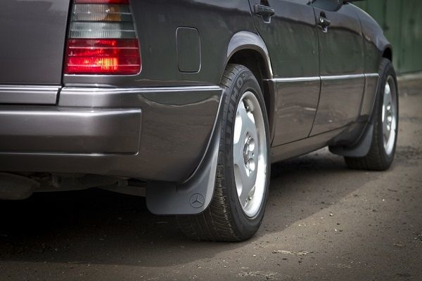 Jak vybrat zástěrky na auto?
