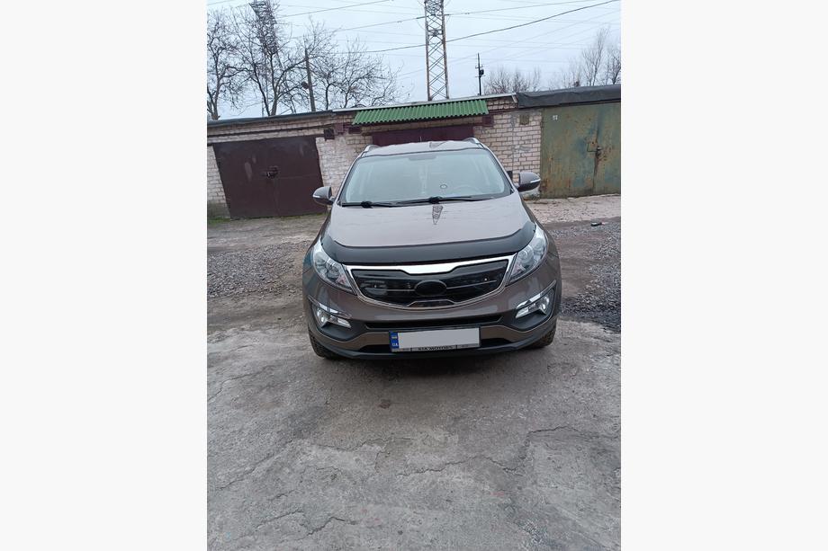 Kia Sportage 2010–2015 Zimní clona chladiče (horní) lesklý Fotografie 2