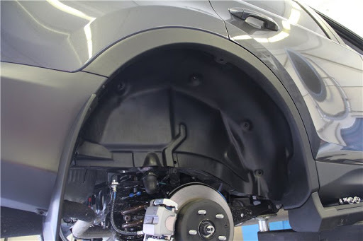 Jak si svépomocí namontovat podběhy na auto?
