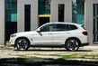 Test elektrického crossoveru BMW iX3 fotografie 4