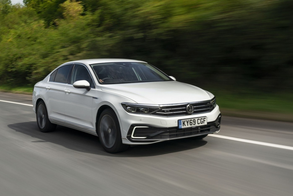 Recenze hybridní verze Volkswagen Passat GTE
