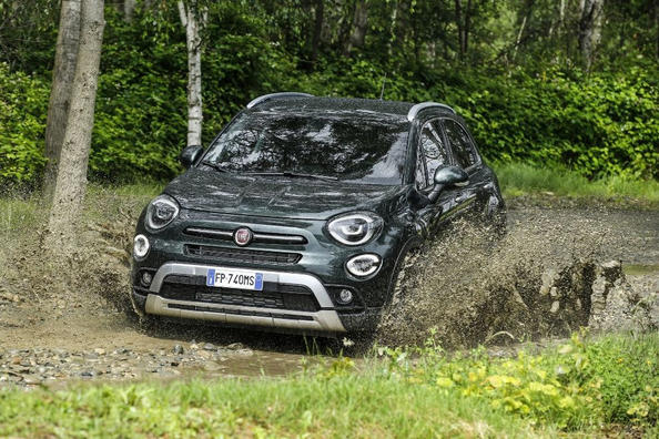 Kompaktní crossover Fiat 500X Cross