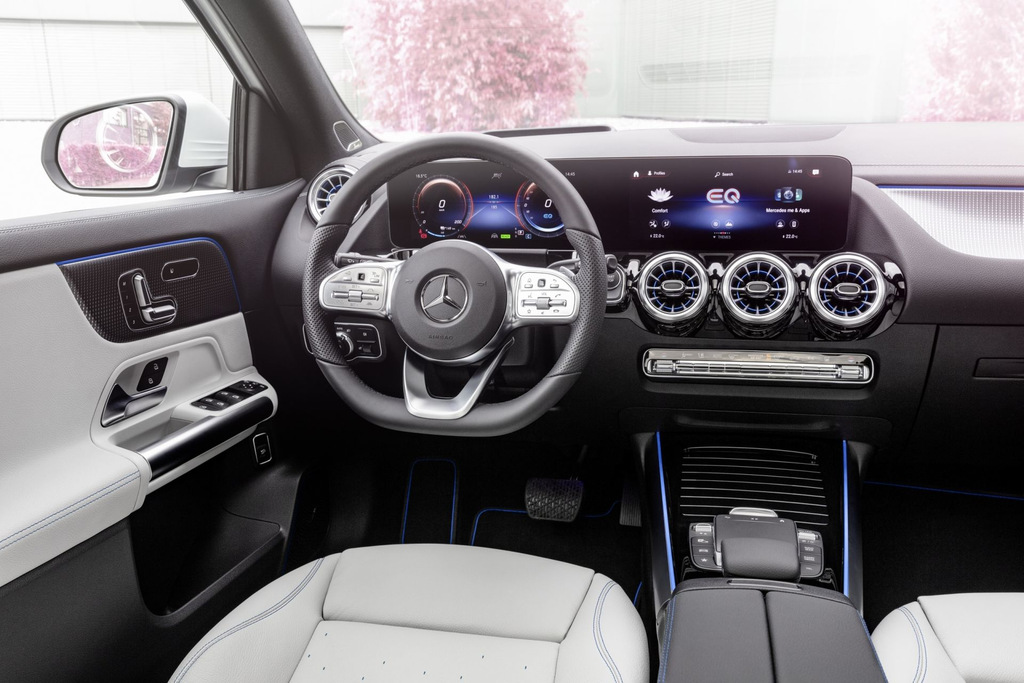 Kompaktní elektrický crossover Mercedes-Benz EQA