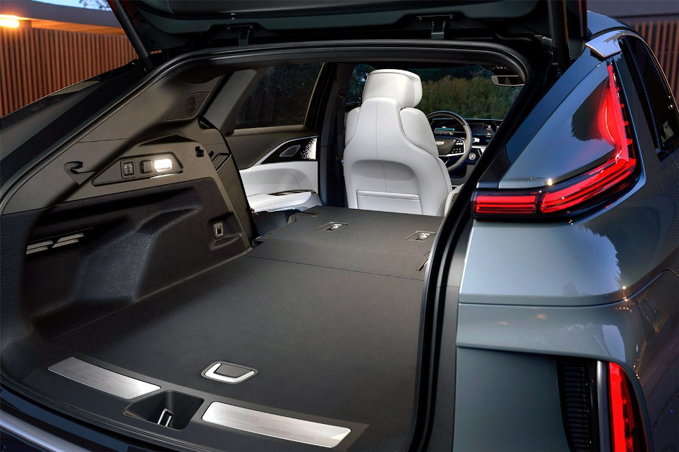 Crossover Cadillac Lyriq: první sériový elektromobil americké značky