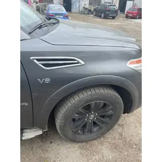 Pravý blatník (cena za 1 ks, originál, rok 2019) Nissan Armada 2016–2024 fotografie 2