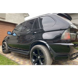 Boční nášlapy Bosphorus Black (2 ks, hliník) BMW X5 E53 1999–2006 fotografie 1