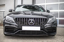 Mercedes C-Class W205 2014–2021 Přední maska chladiče Panamericana GT (pro originální C63 AMG) 2014-2018, bez kamery fotografie 1