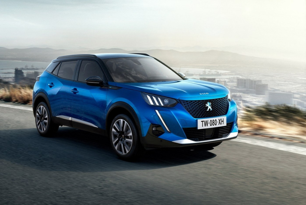 Recenze subkompaktního elektrického crossoveru Peugeot e-2008