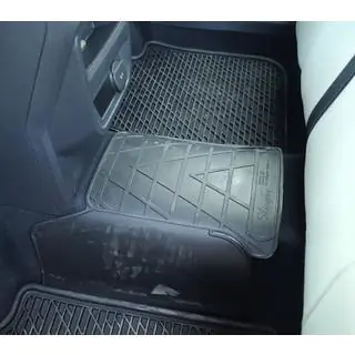 Zadní středový kobereček (Stingray Premium)