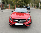 Mercedes GLA X156 2014–2019 Přední maska chladiče AMG Silver (2014-2016) fotografie 1