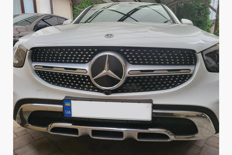 Mercedes GLC X253 2015–2022 Přední maska Diamond Silver (pro Base 2019-2022) Fotografie 1