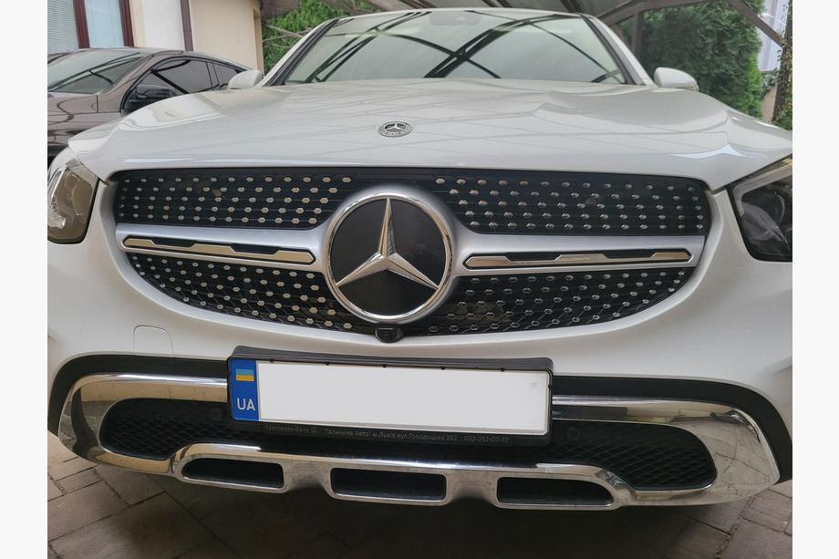 Mercedes GLC Coupé C253 2016–2023 Přední maska Diamond Silver (pro Base 2019-2022) Image