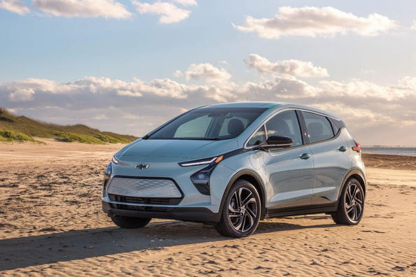 Recenze modernizovaného hatchbacku Chevrolet Bolt EV