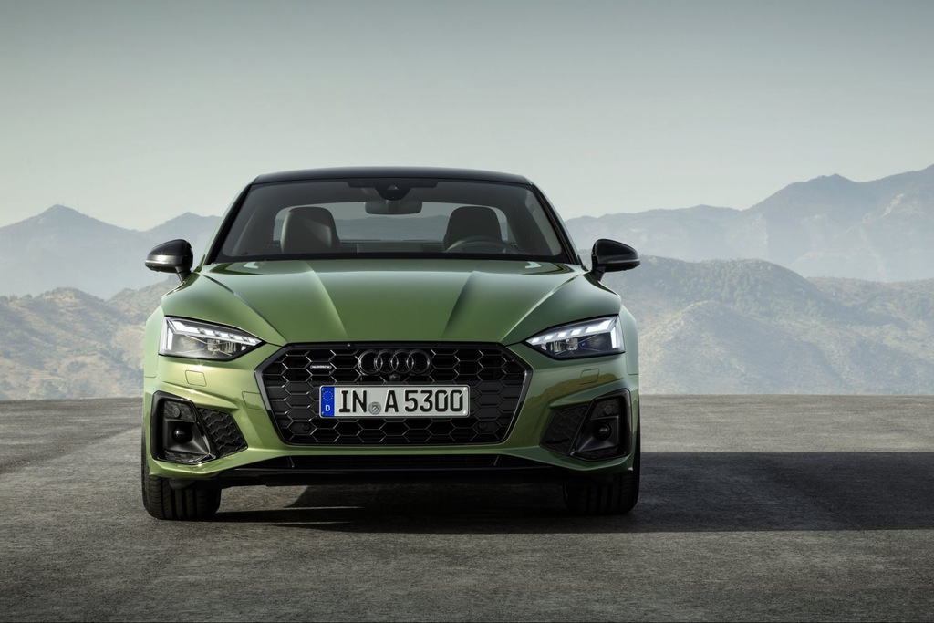 Recenze modernizovaného kupé Audi A5 Coupe