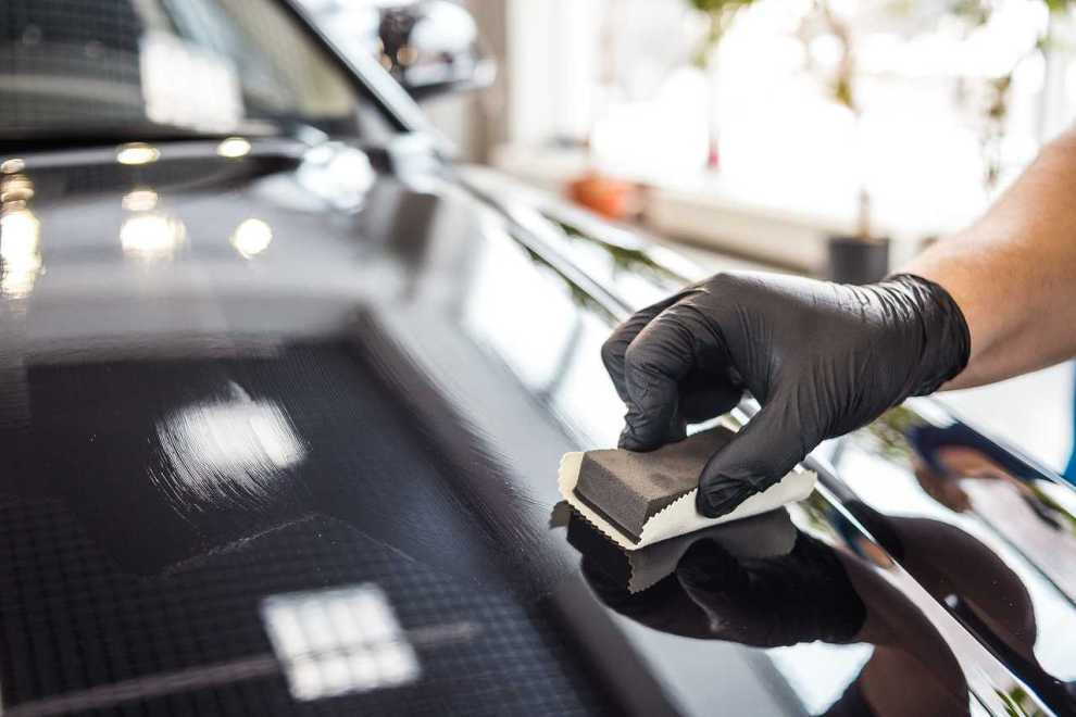 Tekuté sklo pro automobil