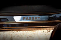Volkswagen Passat B7 2012–2015 Prahové lišty Carmos V1 (4 ks, nerez) fotografie 4