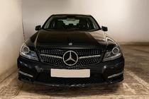 Mercedes C-class W204 2007–2015 Přední maska chladiče Diamond Silver fotografie 3