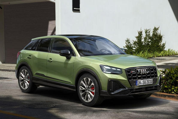Test nabitého čtyřkolkového crossoveru Audi SQ2