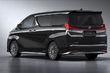 Recenze prémiového minivanu Lexus LM fotografie 3