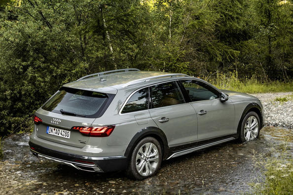Modernizované terénní kombi Audi A4 allroad quattro
