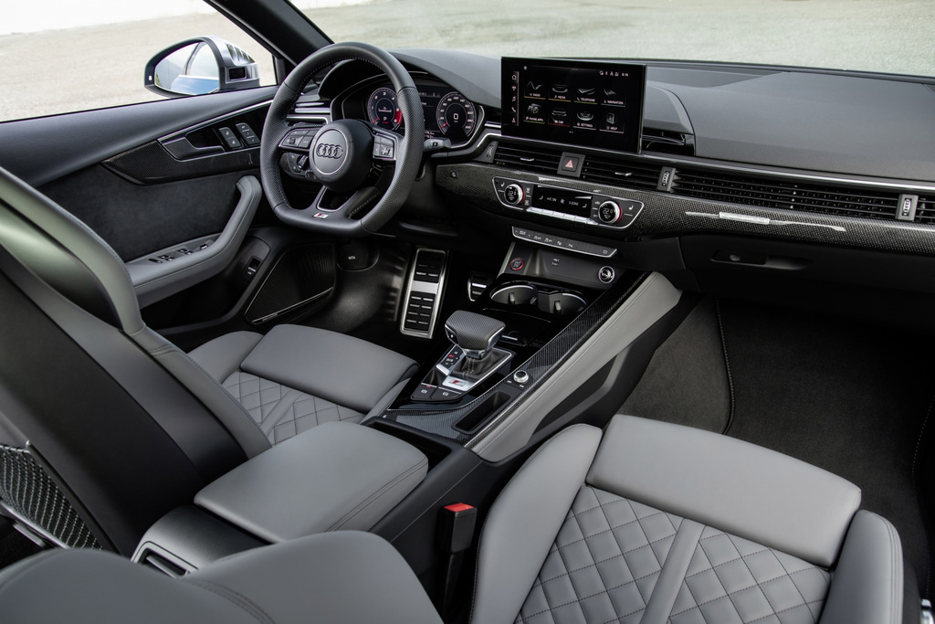 Sportovní verze sedanu Audi S4