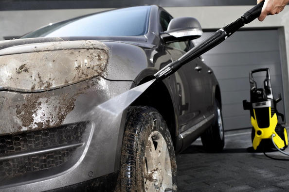 Tipy na péči o karoserii automobilu