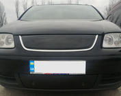 Volkswagen Caddy 2004–2010 Zimní clona do masky chladiče pro LIFE (horní) fotografie 1