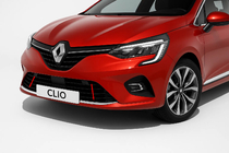 Renault Clio V 2019– Nerezová ochranná lišta na přední nárazník (1 ks) fotografie 1
