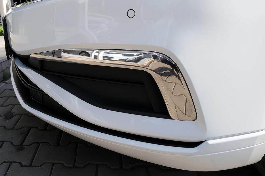 Volkswagen Passat B8 2015–2023 Nerezové kryty mlhovek 2019+ (2 ks) Image