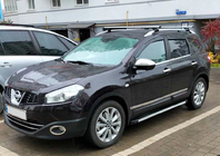 Nissan Qashqai 2010–2014 Dveřní lišty Carmos (4 ks, nerez) Carmos, +2 (dlouhý) fotografie 3