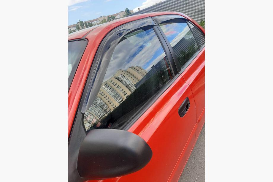 Hyundai Accent 2000–2006 Ofuky oken (4 ks, ANV) Image