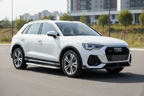 Audi Q3 2019–2025 Boční nášlapy Tayga V2 (2 ks, hliník) fotografie 1