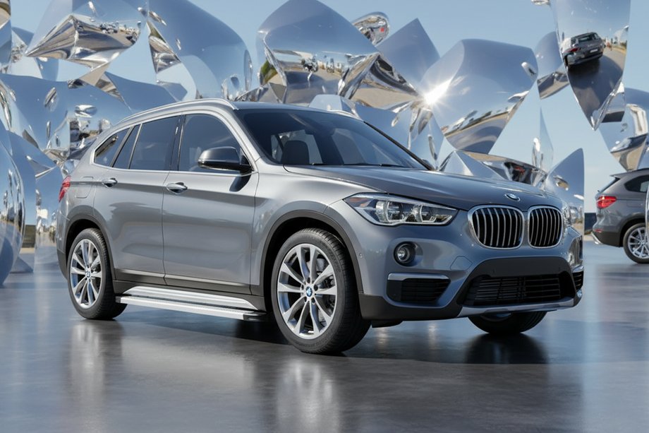 BMW X1 F48 2015–2022 Boční prahy Maya V2 (2 ks, hliník) Image