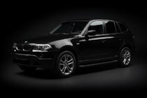 BMW X3 E83 2003–2010 Boční prahy Allmond Black (2 ks, hliník) fotografie 1