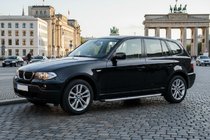 BMW X3 E83 2003–2010 Boční nášlapy Fullmond (2 ks, hliník) fotografie 1