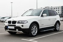BMW X3 E83 2003–2010 Boční nášlapy Sunrise (2 ks, hliník) fotografie 1