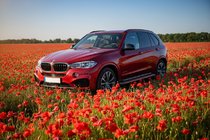 BMW X5 F15 2013–2018 Boční prahy Maya Red (2 ks, hliník) fotografie 1