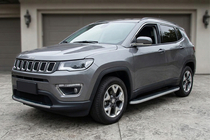 Jeep Compass 2016– Boční nášlapy Tayga Grey (2 ks, hliník) fotografie 1