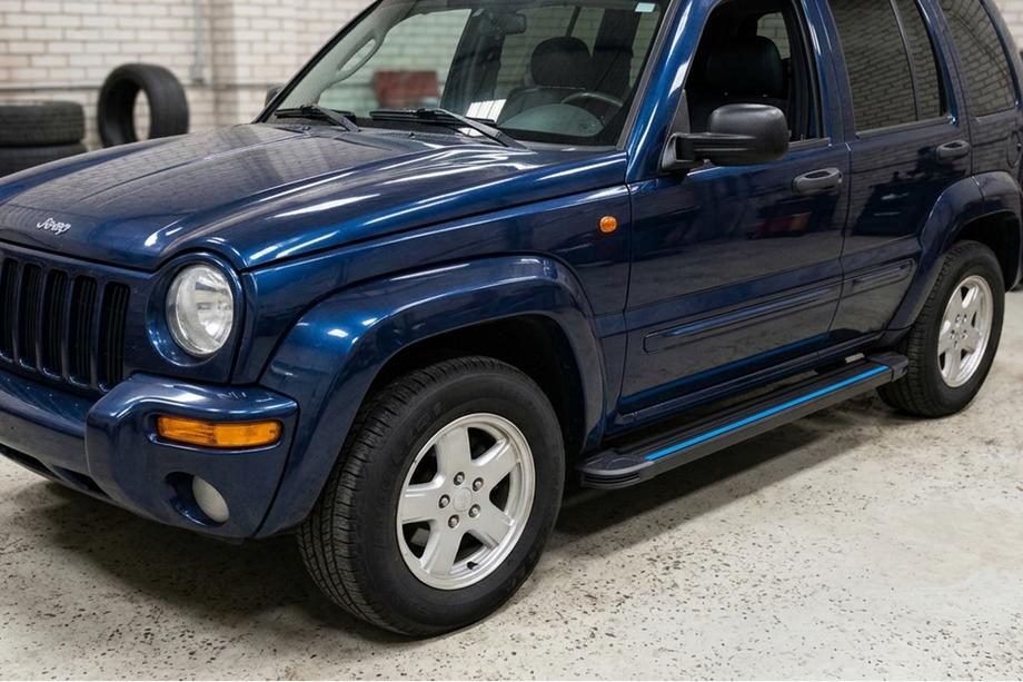 Jeep Cherokee/Liberty 2002–2007 Boční nášlapy Maya Blue (2 ks, hliník) Image