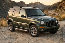 Jeep Cherokee/Liberty 2002–2007 Boční nášlapy BlackLine (2 ks, hliník) fotografie 1