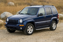 Jeep Cherokee/Liberty 2002–2007 Boční nášlapy Fullmond (2 ks, hliník) fotografie 1