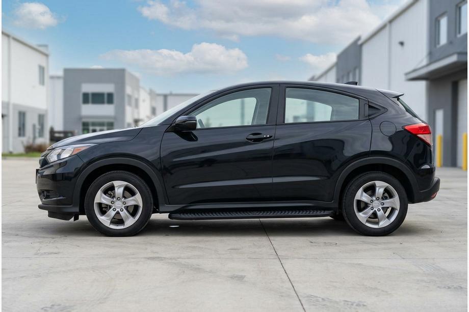 Honda HR-V 2014–2021 Boční nášlapy Tayga Black (2 ks, hliník) Image