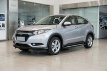 Honda HR-V 2014–2021 Boční nášlapy Vision New Black (2 ks, hliník) fotografie 1