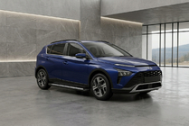 Hyundai Bayon 2021– Boční nášlapy Vision New Black (2 ks, hliník) fotografie 1
