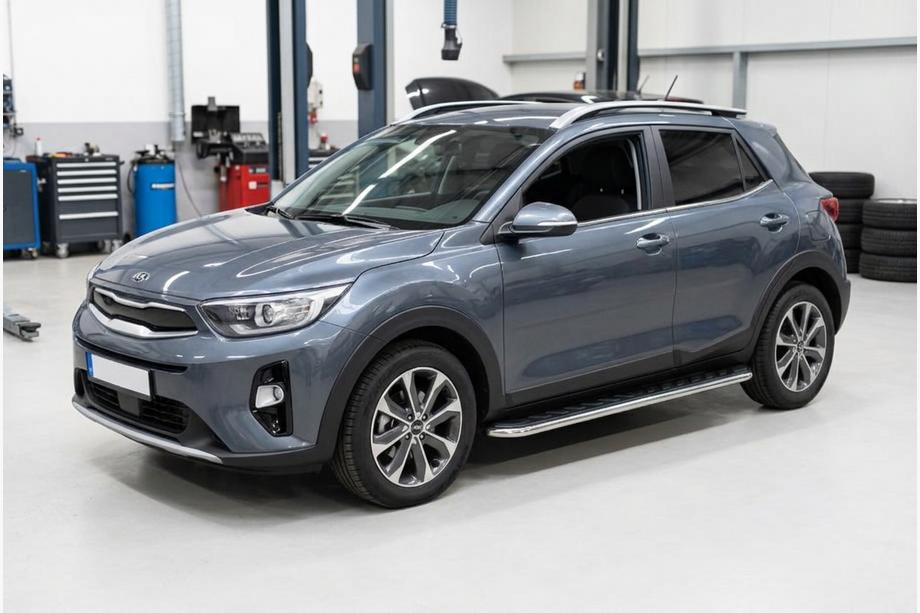 Kia Stonic 2017– Boční nášlapy Maydos V1 (2 ks, hliník) Image