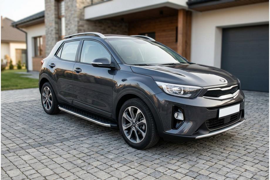 Kia Stonic 2017– Boční nášlapy BlackLine (2 ks, hliník) Image