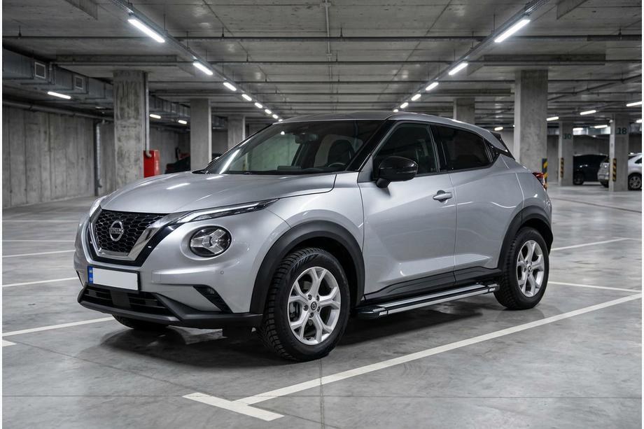 Nissan Juke 2020– Boční nášlapy Rainbow (2 ks, hliník) Image